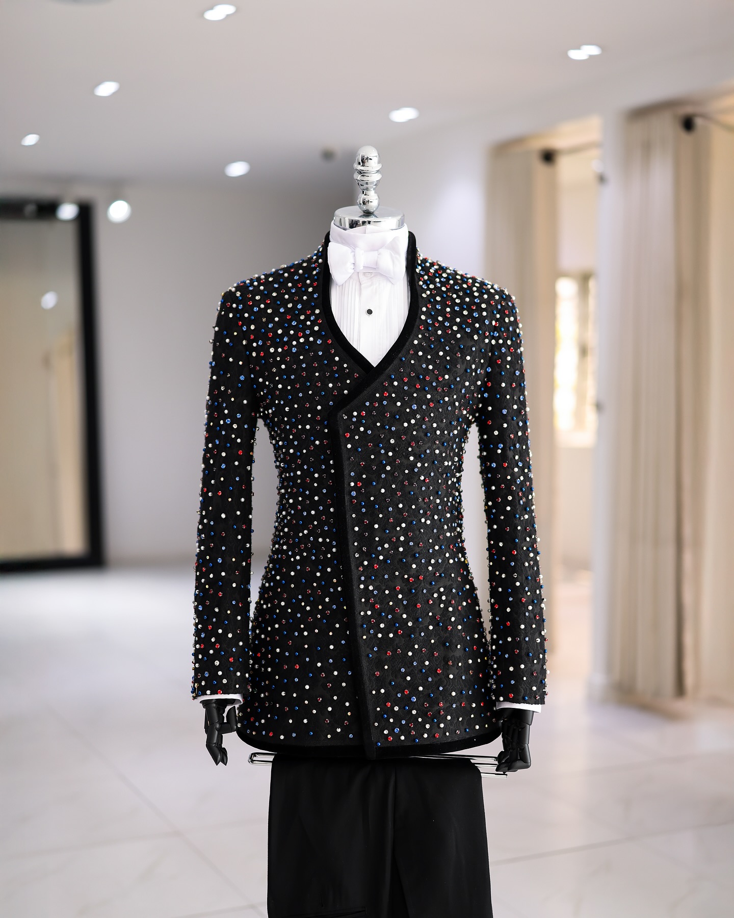 Colorful Crystals Men Suits Se - Men Formal Wear Modern recensie en prijs