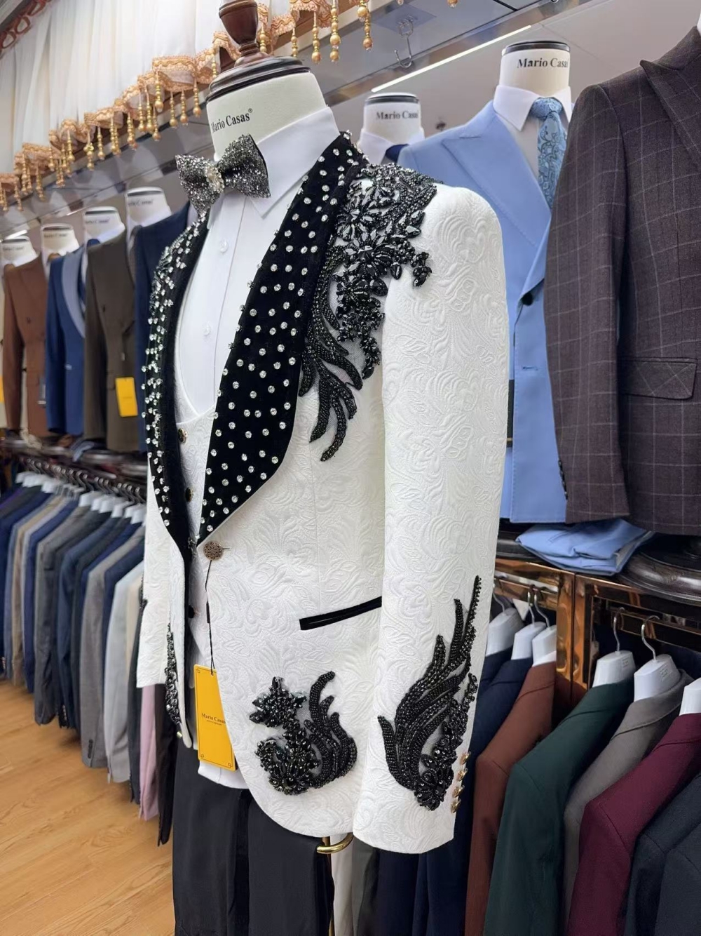 On Sale Luxurious Shawl Lapel  - Men Formal Wear Sale recensie en prijs